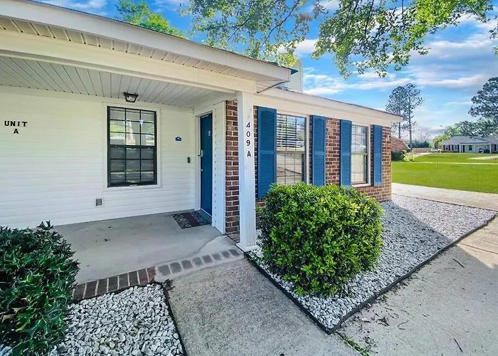 New! Luxe Cottage With Big Backyard 10 Mi To Augusta