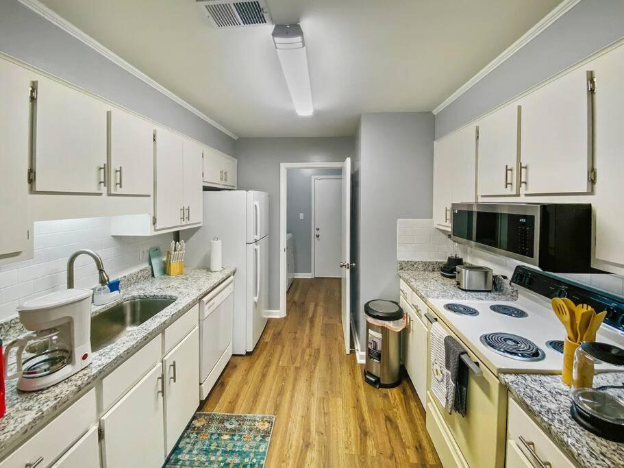 Ferienhaus New! Luxe With Big Backyard 10 Mi To Augusta