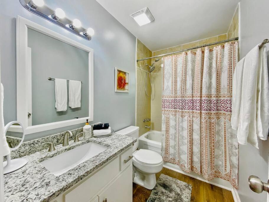 Ferienhaus New! Luxe With Big Backyard 10 Mi To Augusta Evans